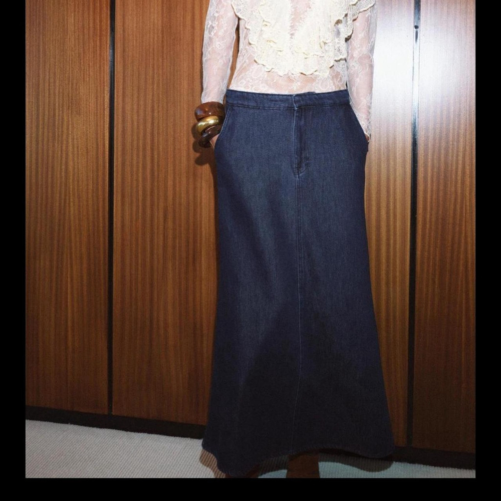 skirts - Picture 2 of 8